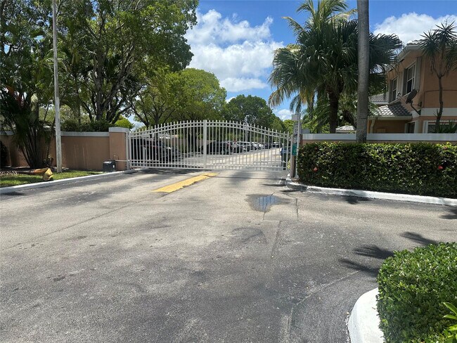 Foto del edificio - 3263 NW 44th St