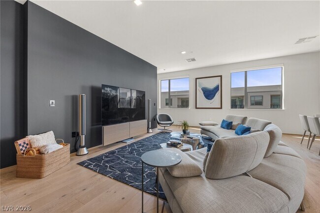 Building Photo - 8475 Michael Cherry Ave