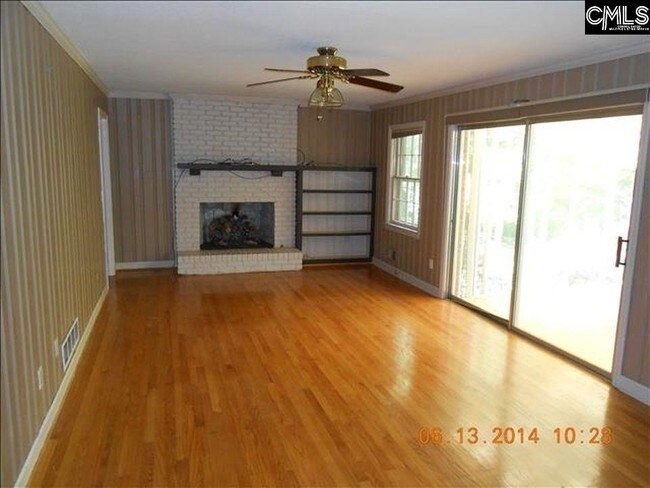 Building Photo - 321 Barmount Dr