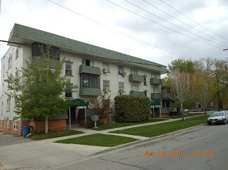 Building Photo - 208 S 800 E
