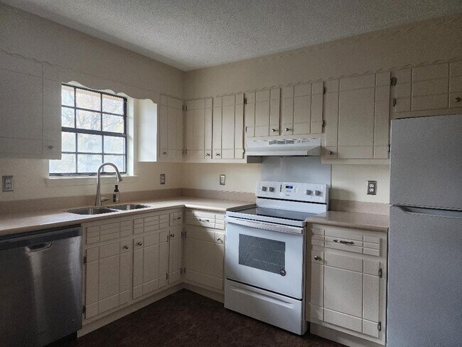 Building Photo - 3439 Cagle Rd