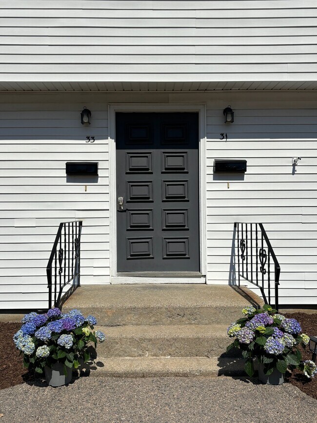 Foto del edificio - 33 Atherton Rd