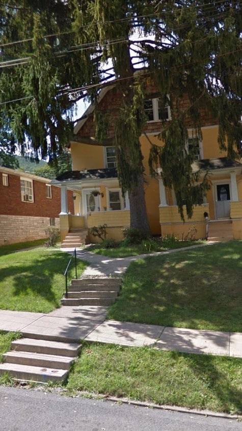 Primary Photo - 362 Fisher St