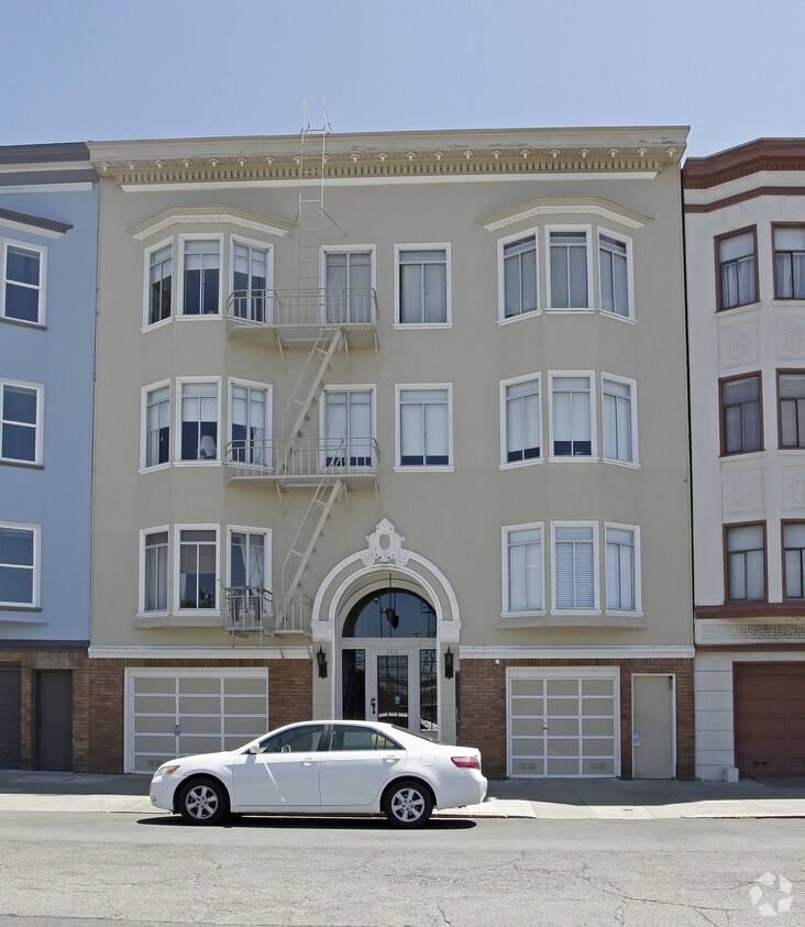 Foto principal - 3316 Laguna St