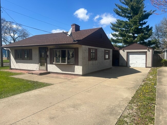 Building Photo - 2939 7th St