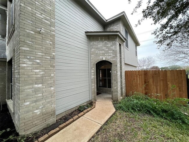 Building Photo - 14828 Single Trce