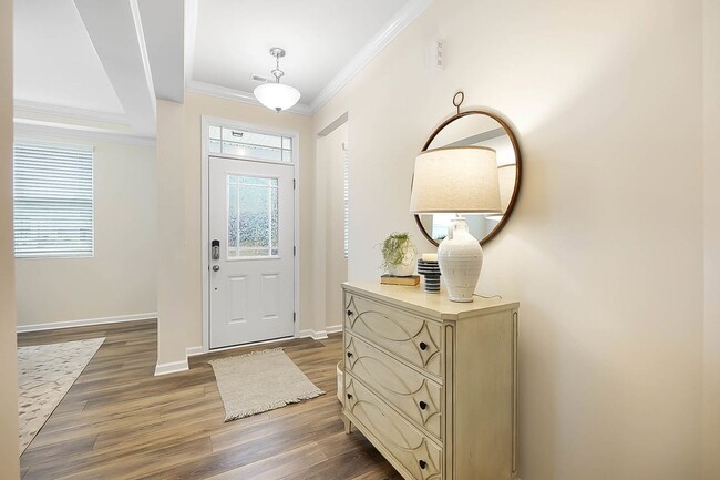 Building Photo - Beautiful Five Bedroom Home in Indian Trail!
