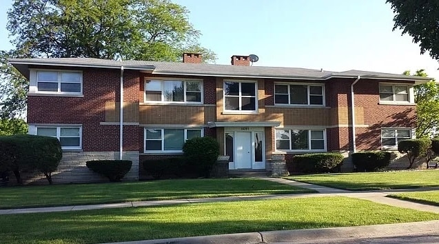 Building Photo - 10350 Milford St