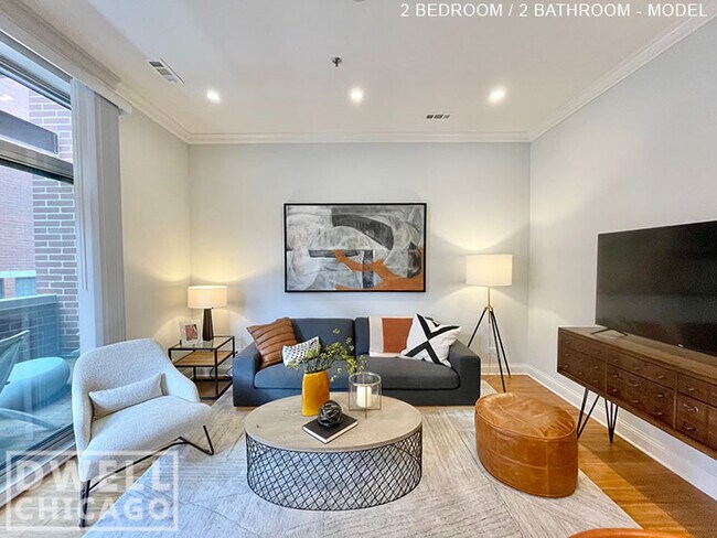 Foto del edificio - 1047 W Monroe St