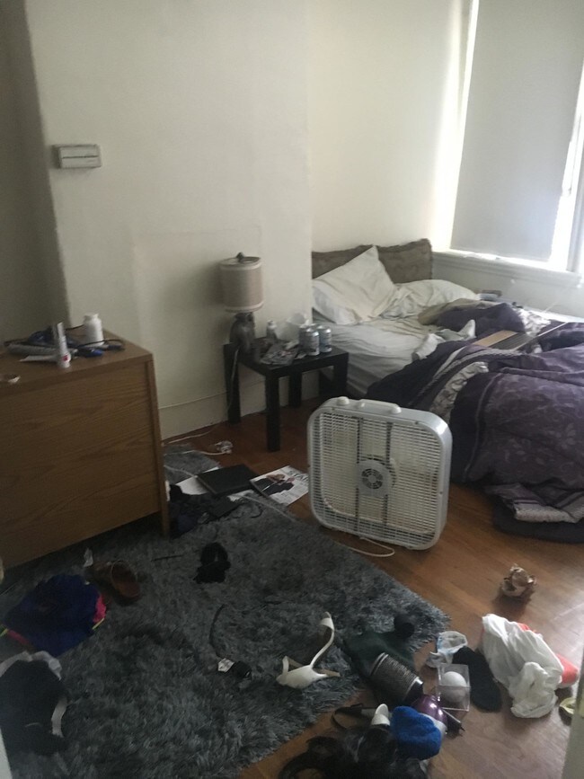 Foto del edificio - 179 1/2 Harvard St