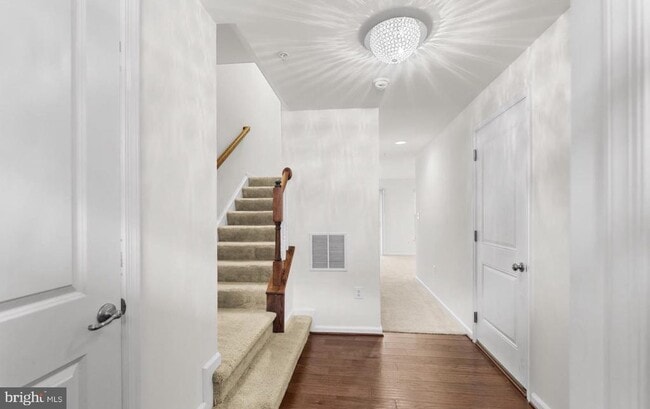 Foto del edificio - 8105 Kyne Millers Way