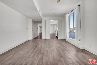 Building Photo - 131 Croft Ave