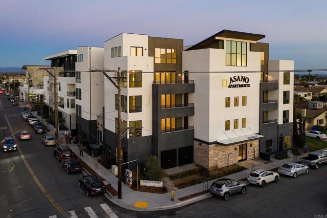 Building Photo - 3041 N Park Way