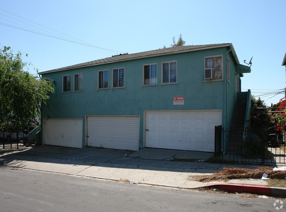 Foto del edificio - 4450 Maplewood Ave