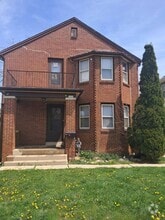 Building Photo - 2606 S 69th St