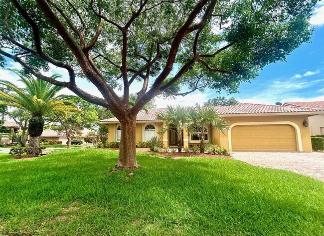 Building Photo - 10304 NW 50th Ct