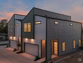 Building Photo - 227 Noras Ln