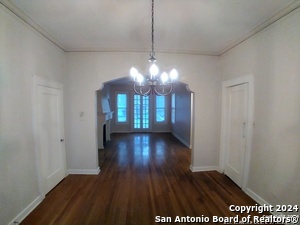 Foto del edificio - 215 W Magnolia Ave