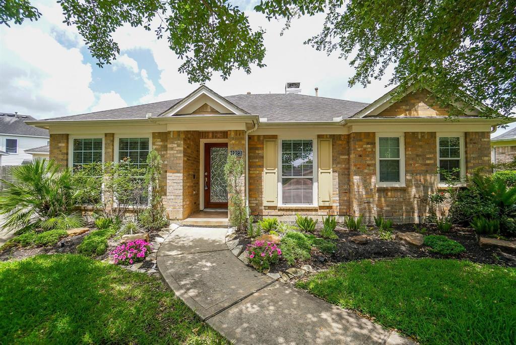 Foto principal - 4923 Lake Georgetown Ct
