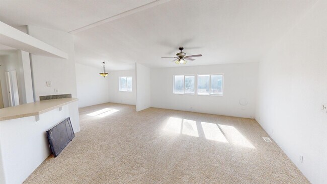 Building Photo - 515 Gypsum Dr