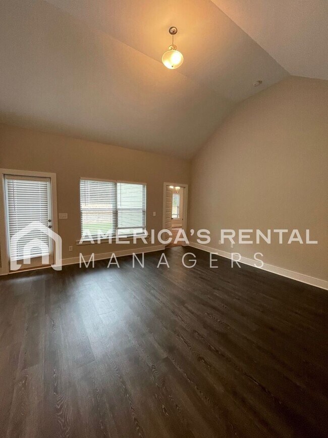 Foto del edificio - Home for rent in Brookwood, AL...COMING SOON!