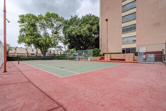 Building Photo - 7520 Hornwood Dr