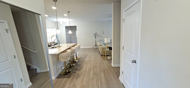 Foto del edificio - 684 Armitage Way