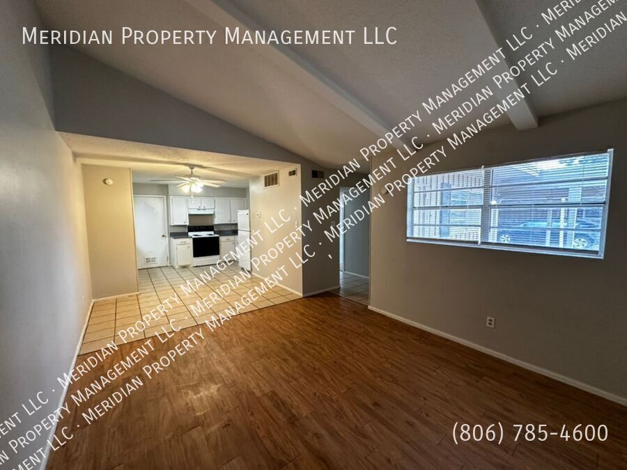 Foto principal - 1714 Elkhart Ave