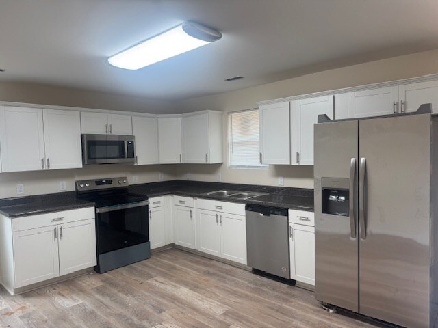 Building Photo - 116 Piney Cross Dr
