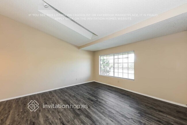 Foto del edificio - 21739 Walnut St