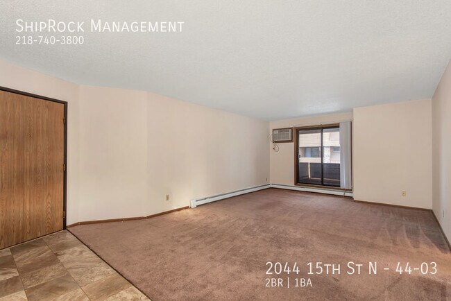 Foto del edificio - 2044 15th St N