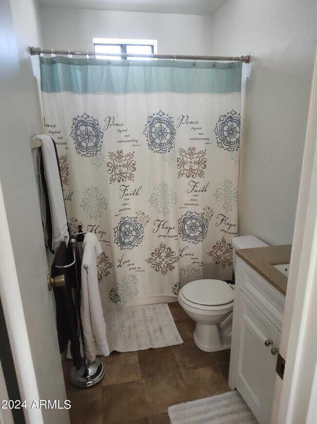 Foto del edificio - 4930 Old Spruce Dr