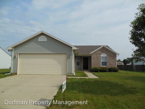 Primary Photo - 1210 Wolf Run Ct