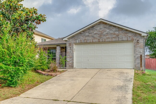 Building Photo - 3-BEDROOM SINGLE-STORY NEAR UTSA