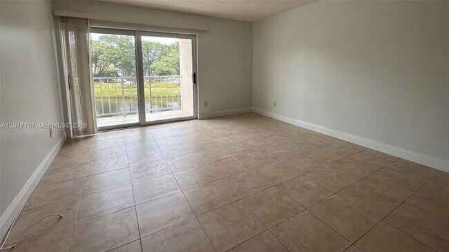 Building Photo - 7725 SW 86th St