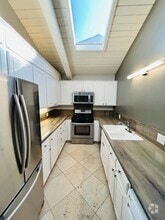 Building Photo - 7512 Vieja Castilla Way