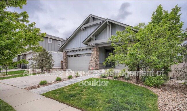 Building Photo - 582 Cordova Ct