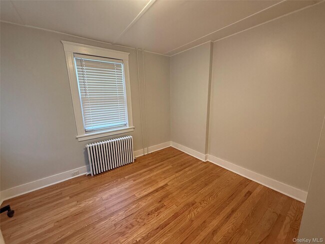 Foto del edificio - 21 Lake St