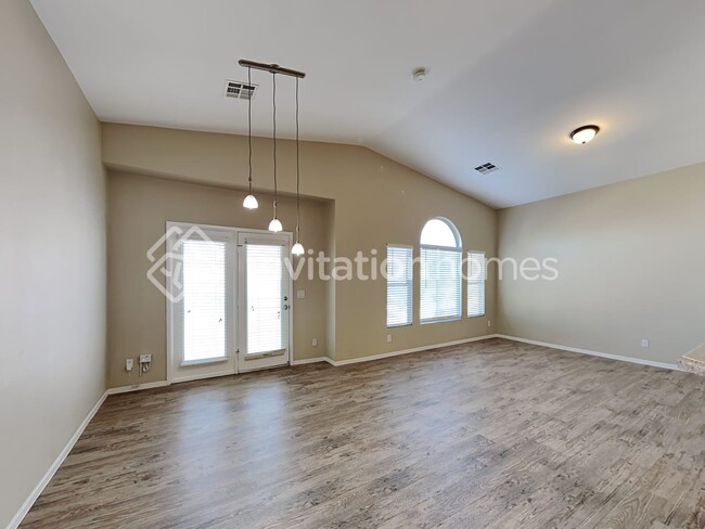 Building Photo - 2491 April Breeze Ln