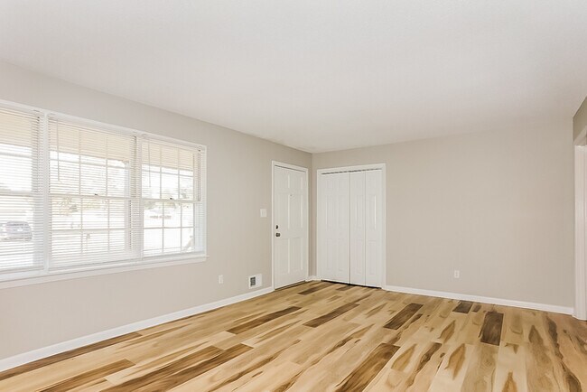 Foto del edificio - Freshly Updated 4 Bedroom Home in Martinez!
