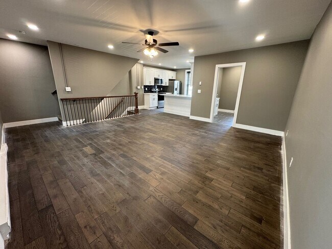 Foto del edificio - LARGE One Bedroom in Downtown Emmaus