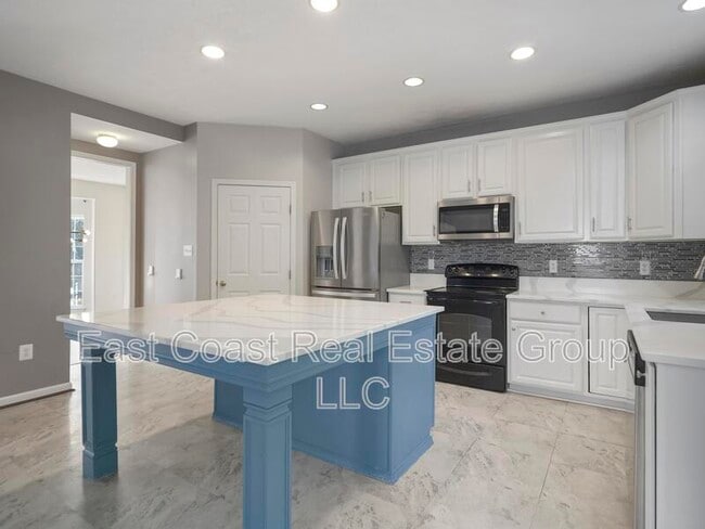 Building Photo - 4824 Old Holter Rd