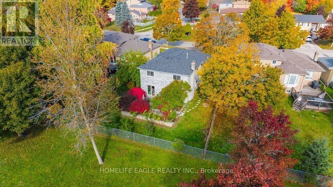 Photo du bâtiment - 17 Beckett Ave.