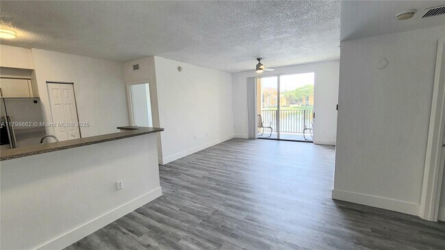 Foto del edificio - 2301 W Preserve Way