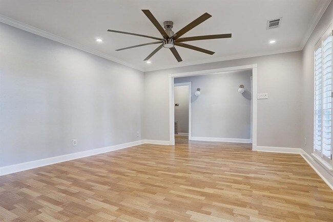 Foto del edificio - 7206 Shavelson St