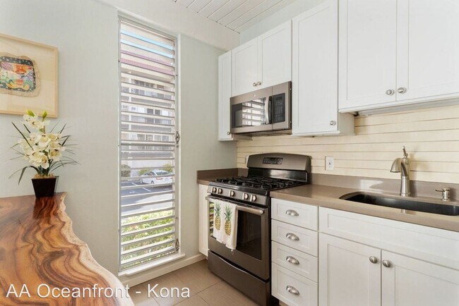 Building Photo - 75-5873-5873 Walua Rd
