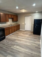 Building Photo - 30 Griswold St