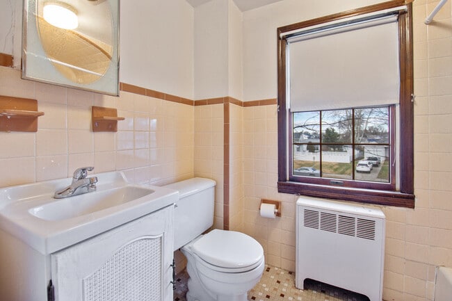 Foto del edificio - 51 Albemarle Rd