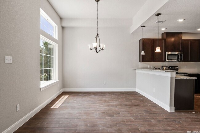 Foto del edificio - 2560 Puter Creek Rd