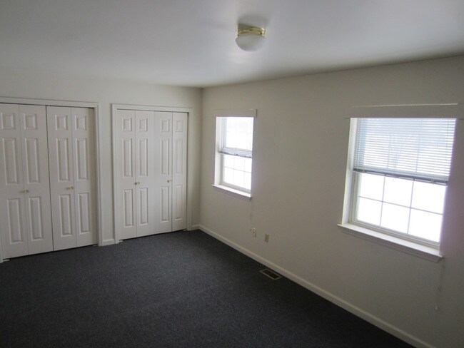 Building Photo - 1120 Hampden Dr, Strasburg, PA